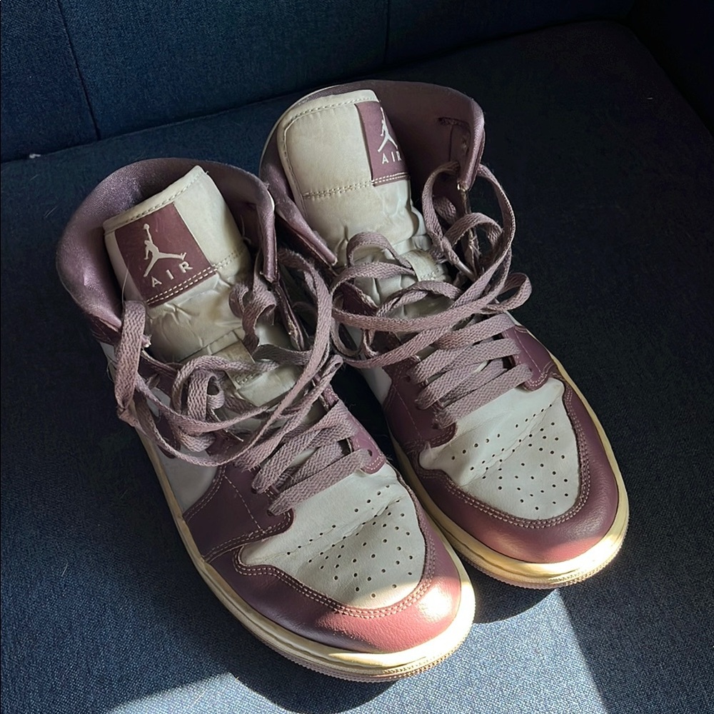 Nike Air Jordan 1 Mid Pure Platinum/Sail/Sky J Mauve